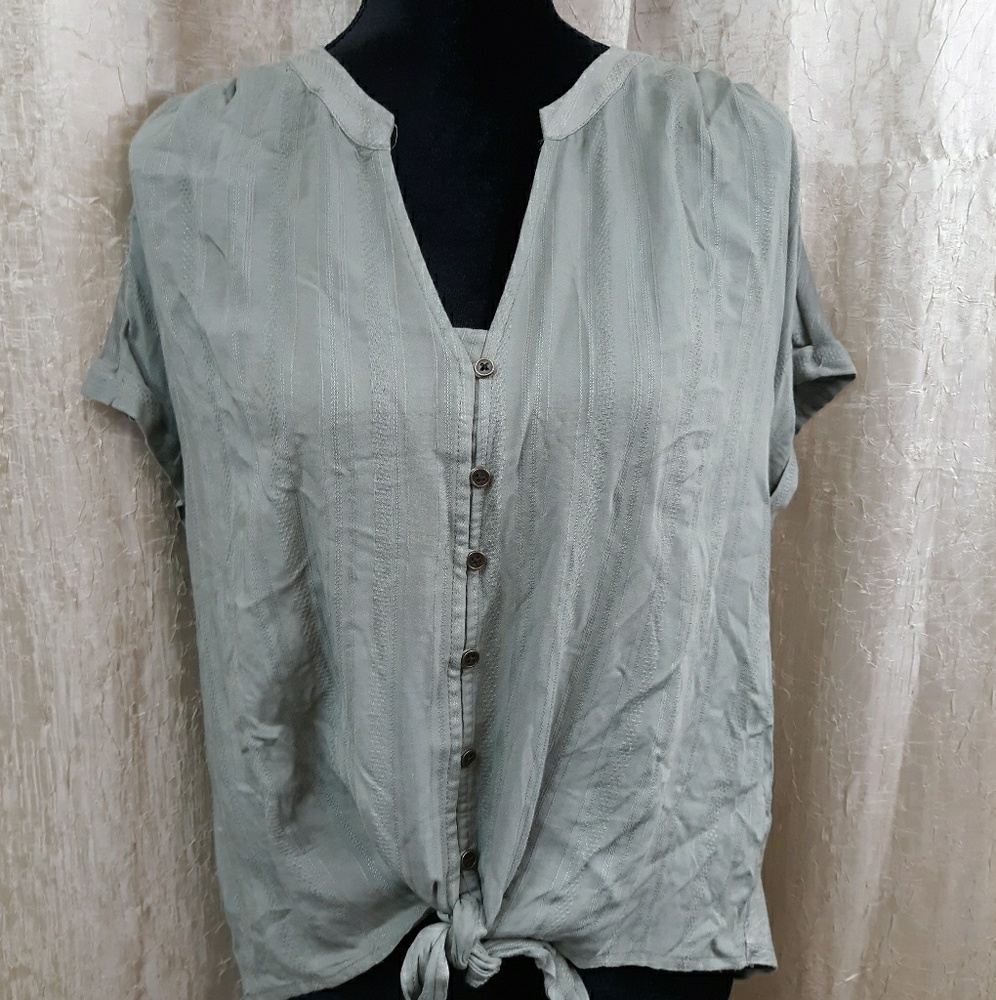 Universal Threads XLarge Button Down Blouse